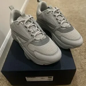 Dior | Shoes | Mens 0 Authentic Dior B22 Gray Sneakers Size  display picture 2